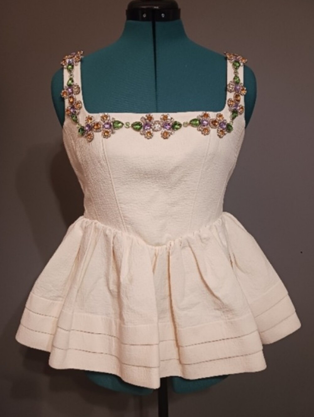 ShuShu Tong Top Size 10